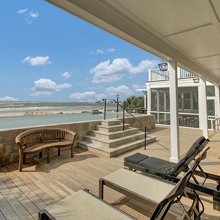 114 Ocean Boulevard By Avantstay Beachfront Putting Green Volleyball Court Infinity Pool サリバンズアイランド エクステリア 写真