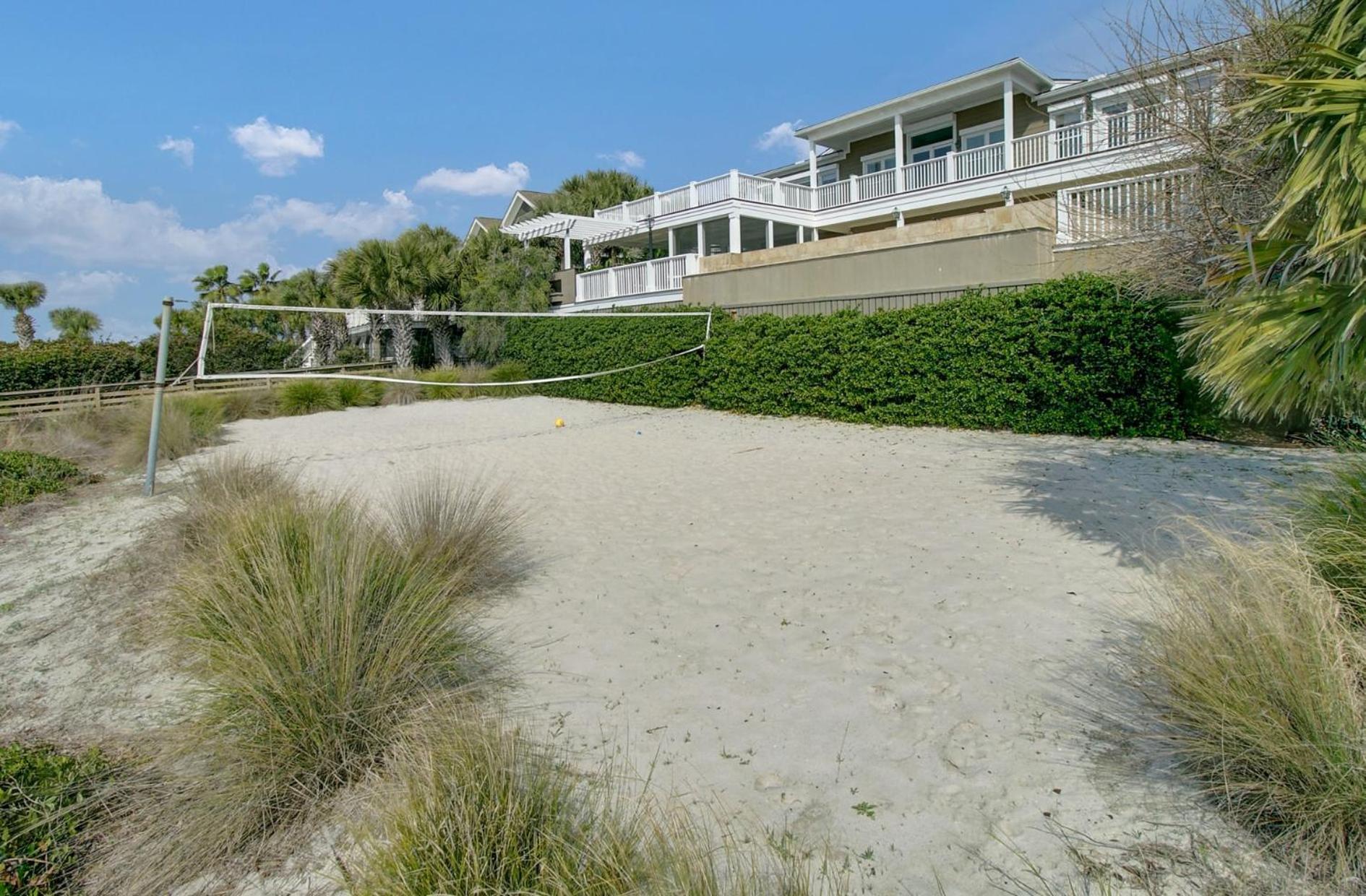 114 Ocean Boulevard By Avantstay Beachfront Putting Green Volleyball Court Infinity Pool サリバンズアイランド エクステリア 写真